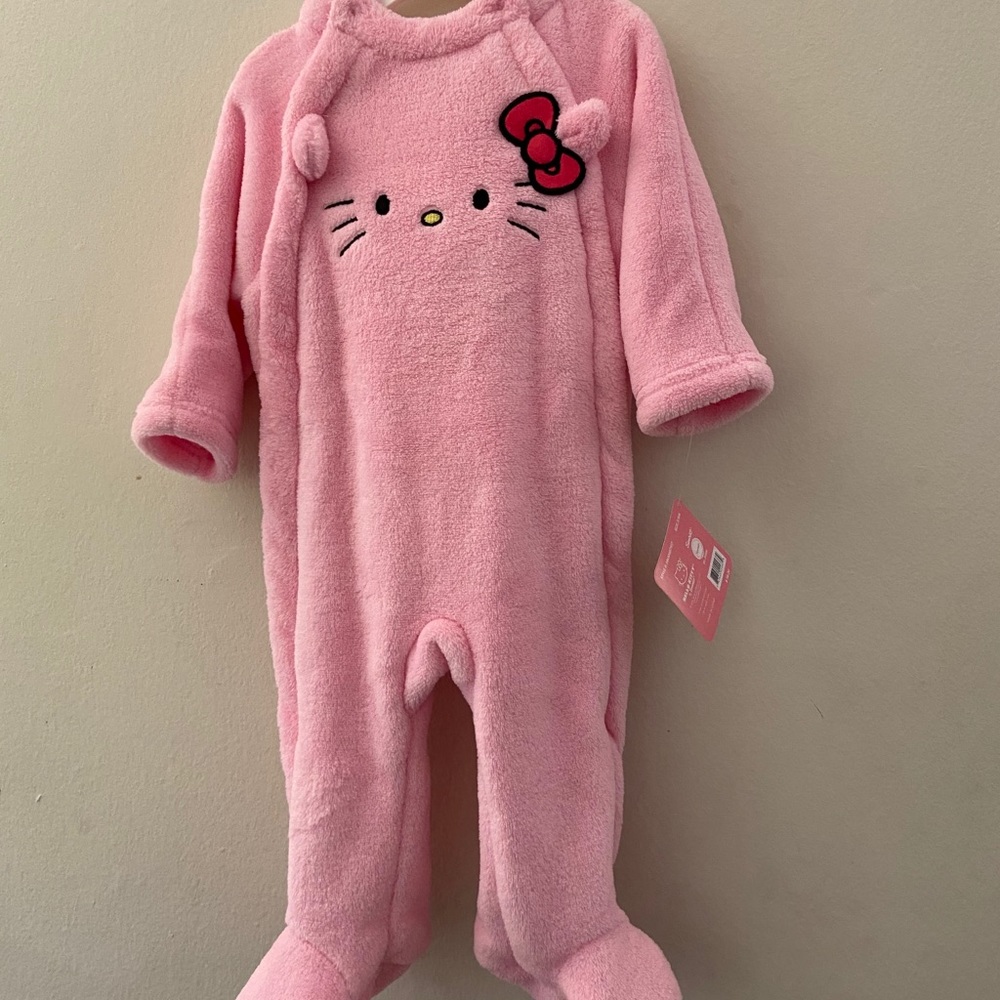 Hello Kitty onesie pink. NWT